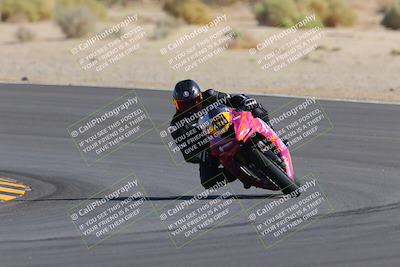 media/Oct-08-2022-SoCal Trackdays (Sat) [[1fc3beec89]]/Turn 10 (945am)/